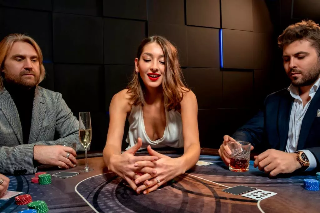 Over the years, the Constanta Casino has undergone several restoration projects to preserve its historic beauty and structural integrity.  Previous Restoration Projects